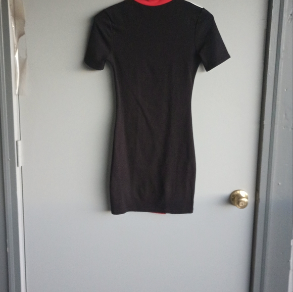 Fashion Nova - A—Team Color Block Dress Red/Black - Picture 2 of 5